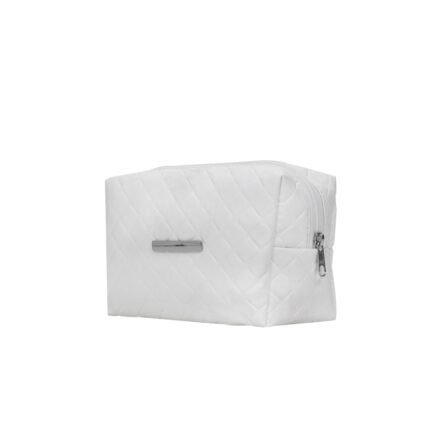 NECESSAIRE PUFF MATELASSÊ C/ DETALHE PRATA - BRANCO